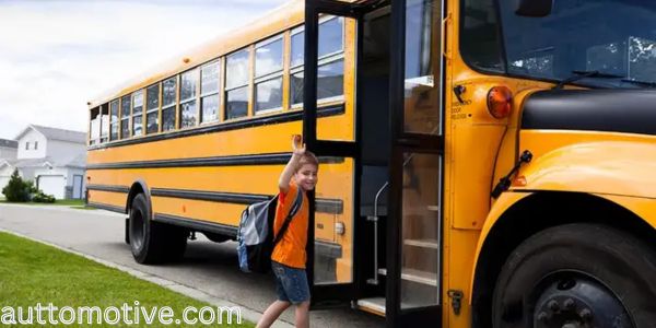 How Do Bus Drivers Get Paid | Statistical Guide for USA Drivers